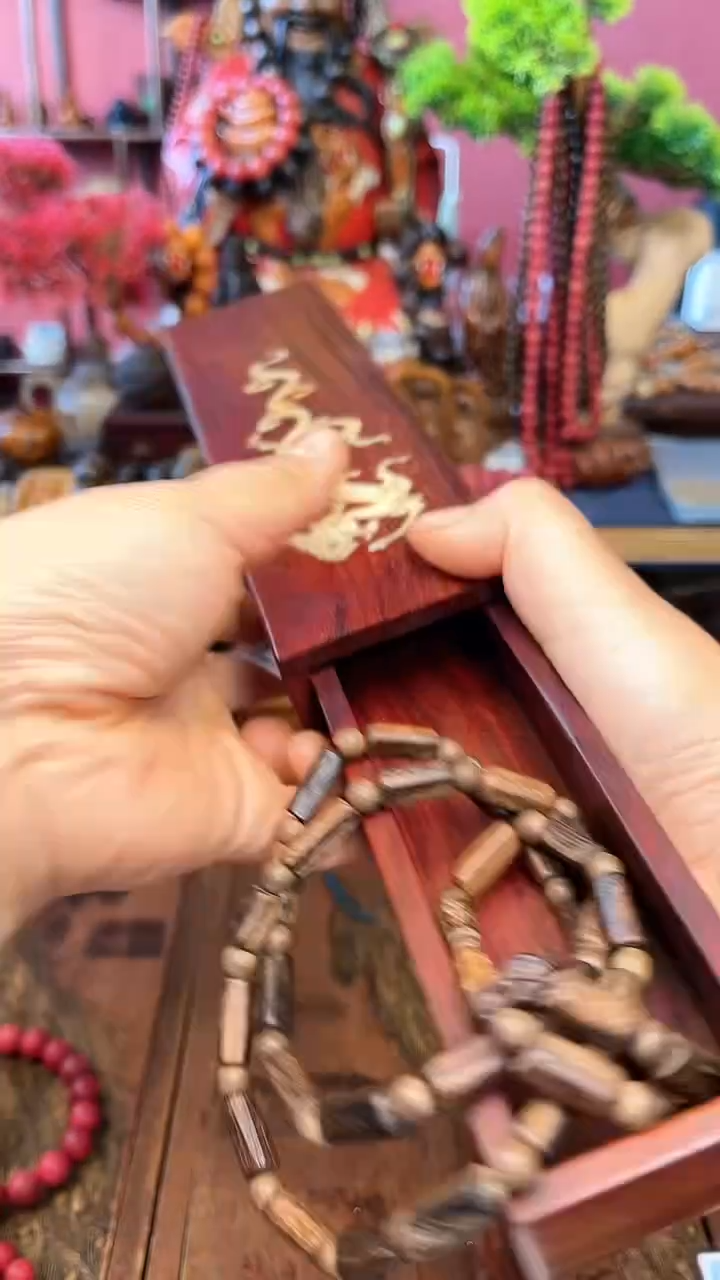【闪购商品】木中之❤王妍妍批发45-达拉干雷击长链木盒