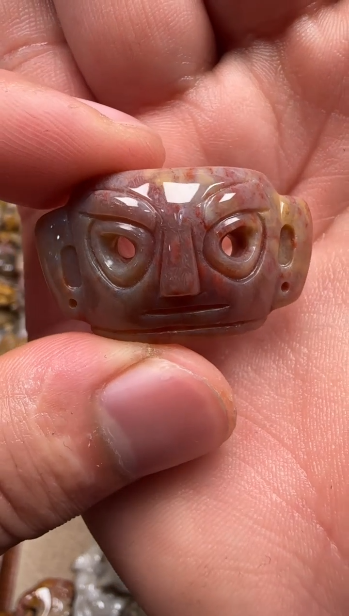 【闪购商品】硅化珊瑚（珊瑚玉）颈饰未镶嵌081