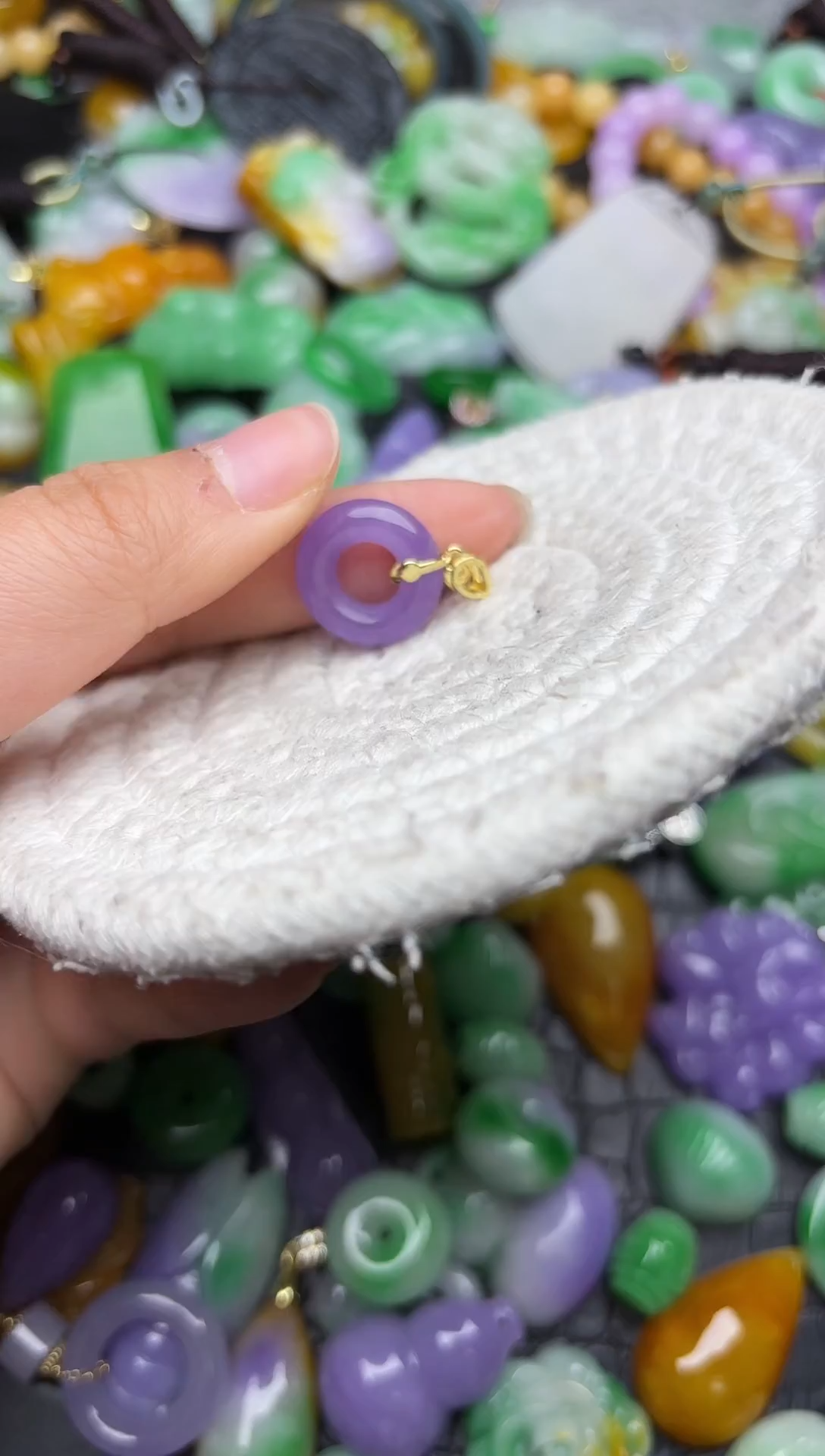 颈饰未镶嵌翡翠缅甸翡翠吊坠