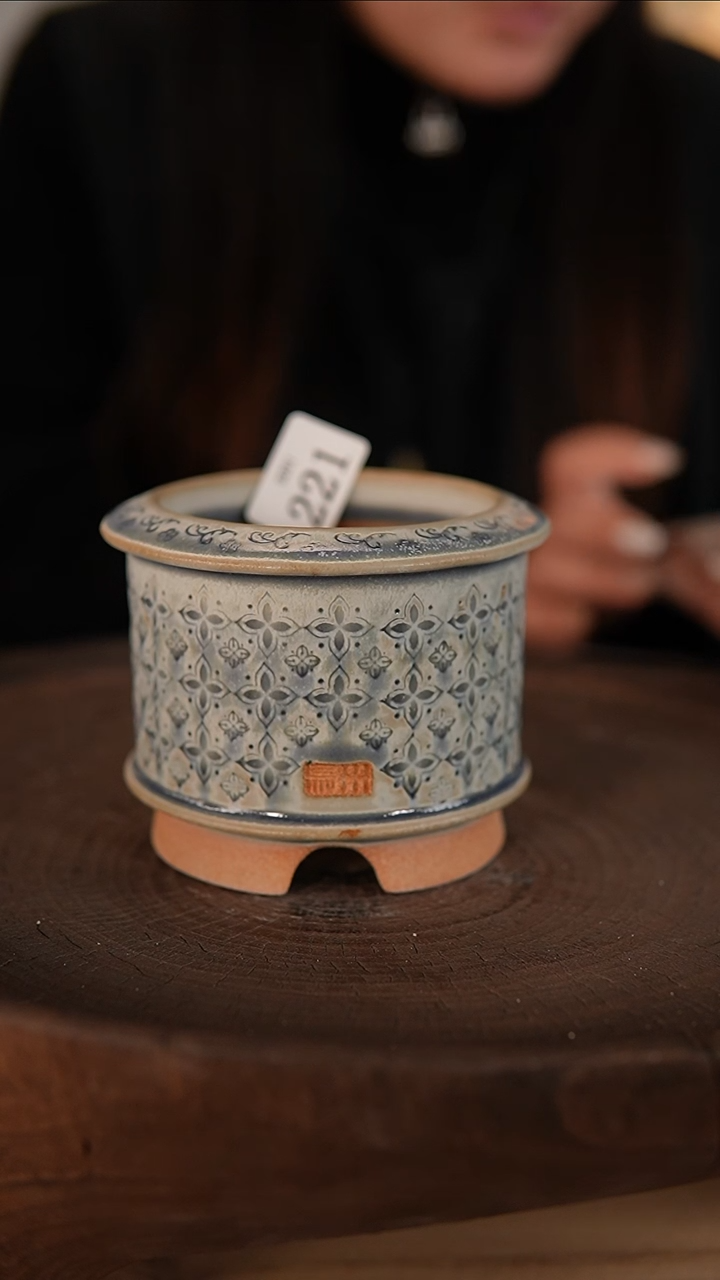 【闪购商品】红陶2-01-221默认有瑕口7.5