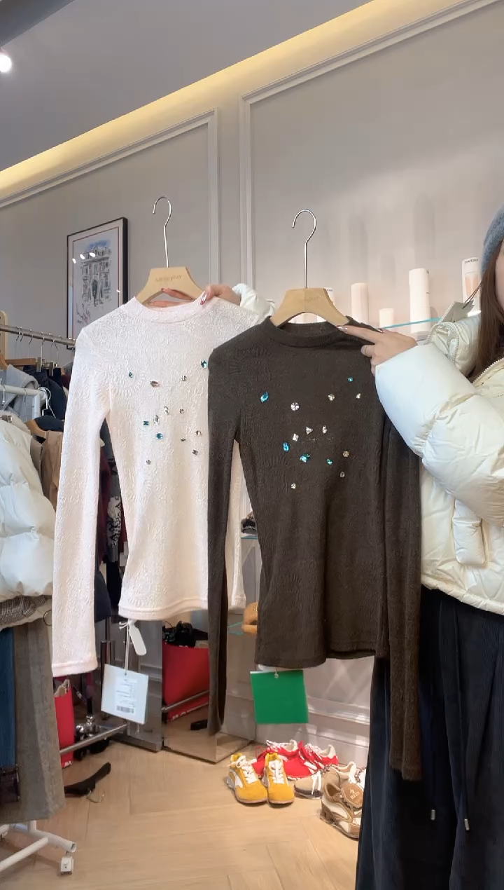 howwell 烫钻打底 备注颜色s码 原价656