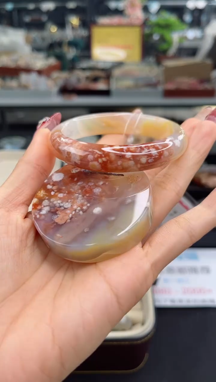 【闪购商品】石英质玉手镯未镶嵌57圈口（赠品镯心）6447336