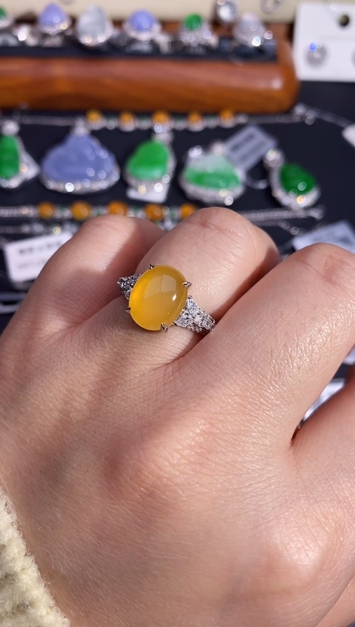 【闪购商品】翡翠18K金镶嵌戒指戒指