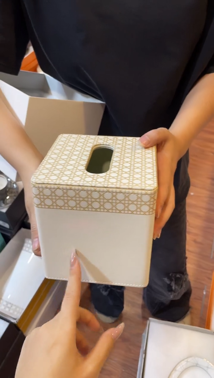 杯鸿辉家品牌瓷器，京东包邮！