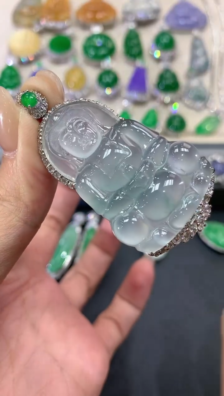 【闪购商品】翡翠吊坠(不含链)18K金镶嵌w19