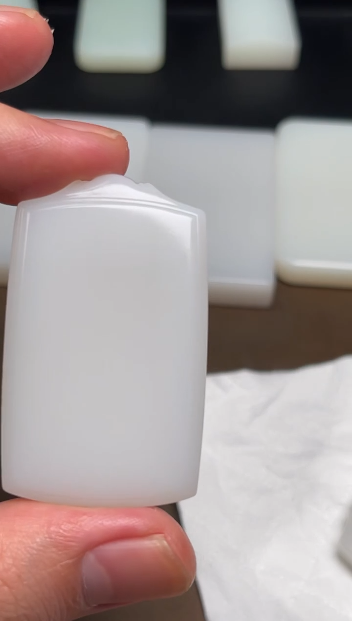 颈饰未镶嵌和田玉50