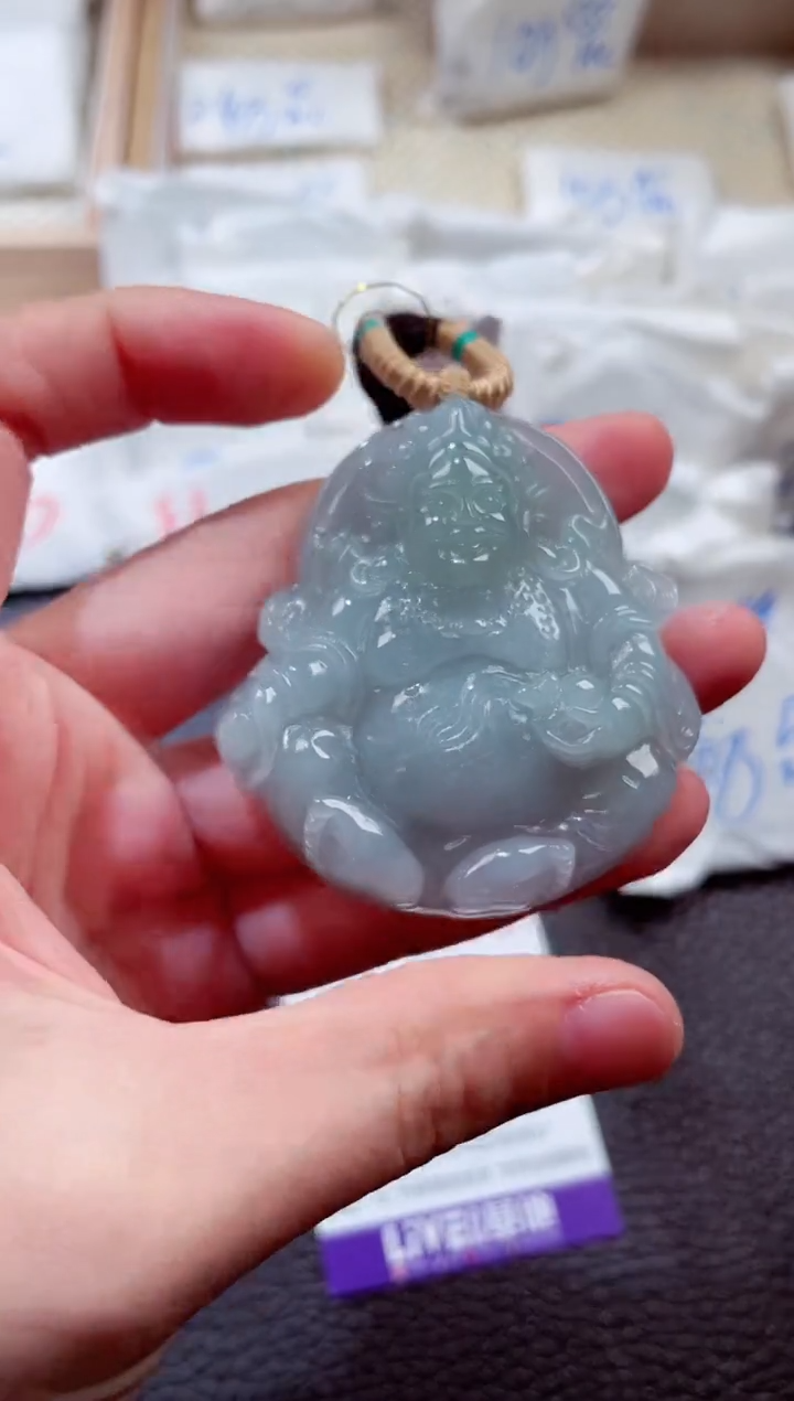 翡翠未镶嵌颈饰00007002