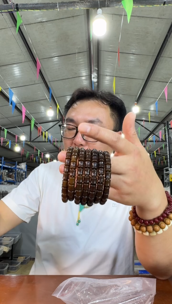 菩提根/象牙果手串A30实物为准