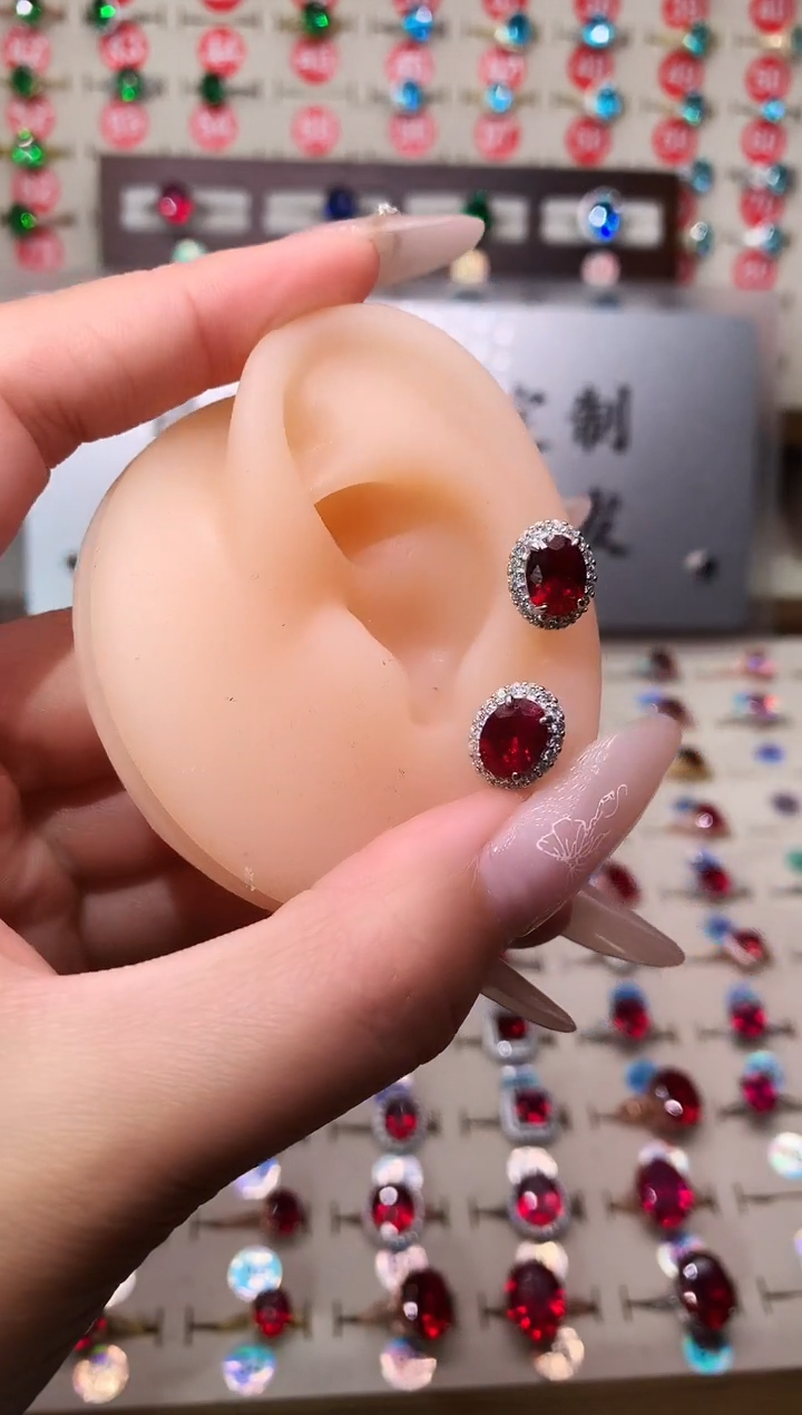 银S925镶嵌耳饰红宝石6*8 酒红 银托