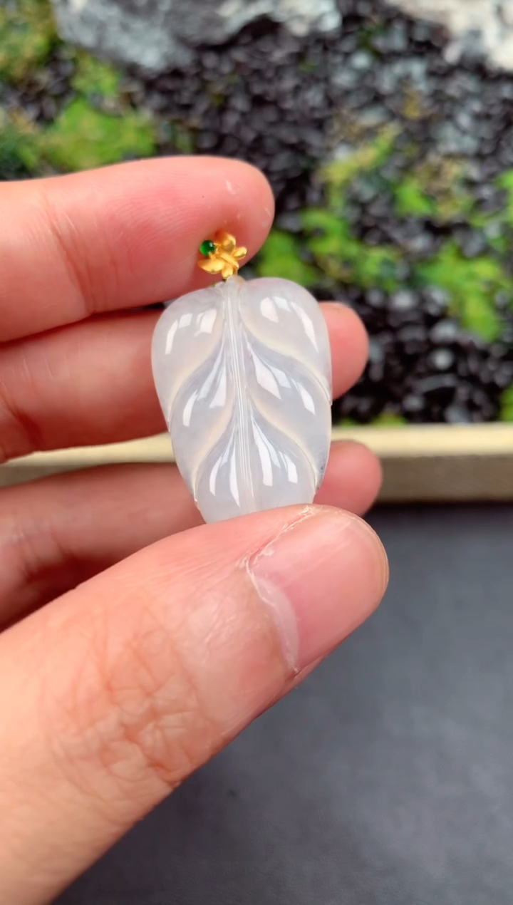 【闪购商品】翡翠吊坠(不含链)未镶嵌天然缅甸A货翡翠