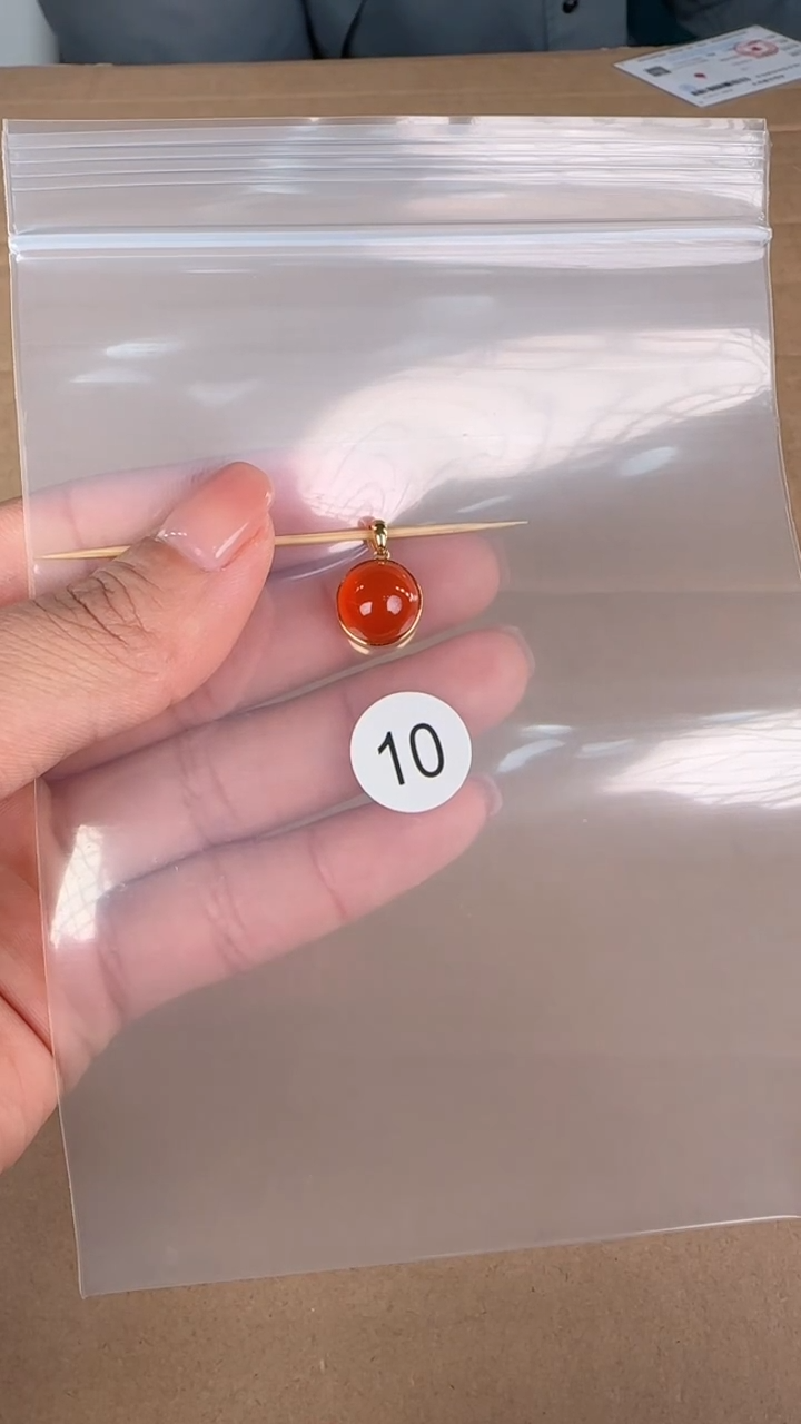 【闪购商品】南红玛瑙珠宝半成品18K金镶嵌原矿无优化无裂吊坠