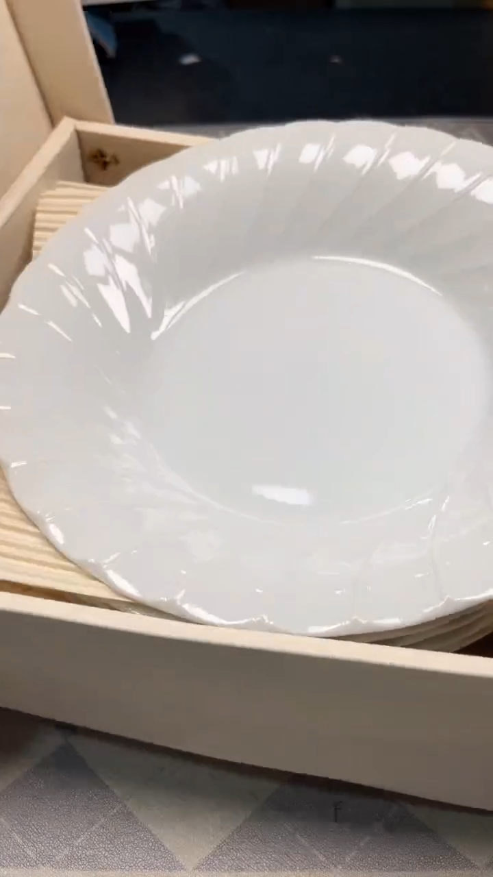 瓷片陶瓷如图所示周边
