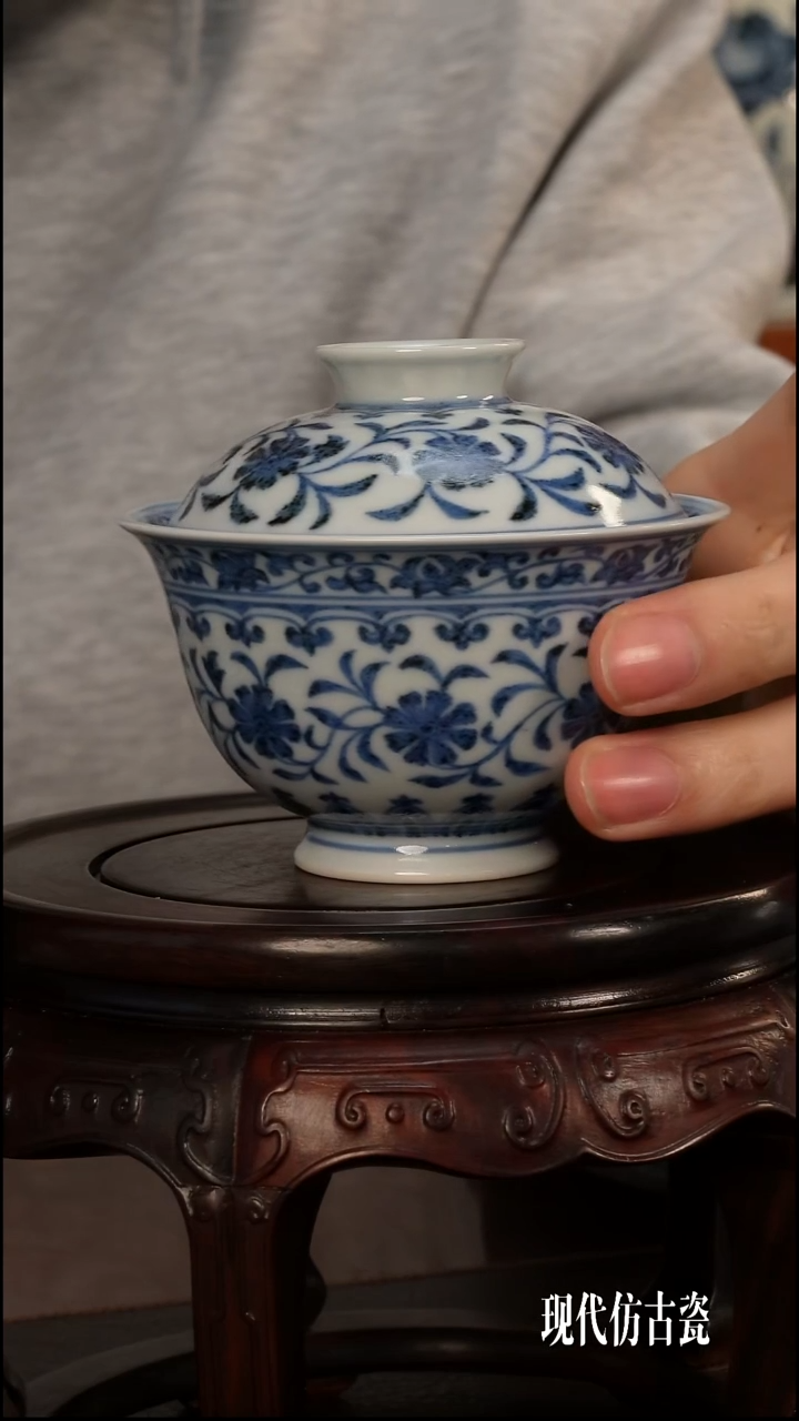 景德镇陶瓷艺术缠枝花卉