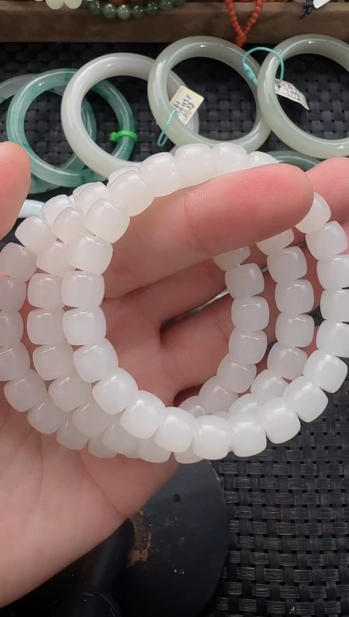 颈饰未镶嵌和田玉10*9直切手串（多样性发货拍一发一）