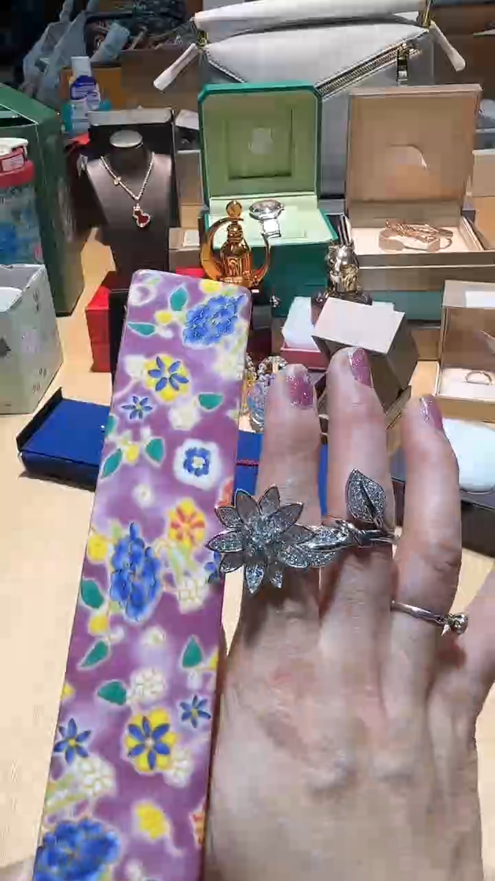 【闪购商品】瓷片锅碗瓢盆一件不剩