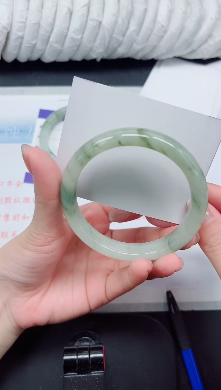 【闪购商品】石英质玉手镯未镶嵌327#62.4