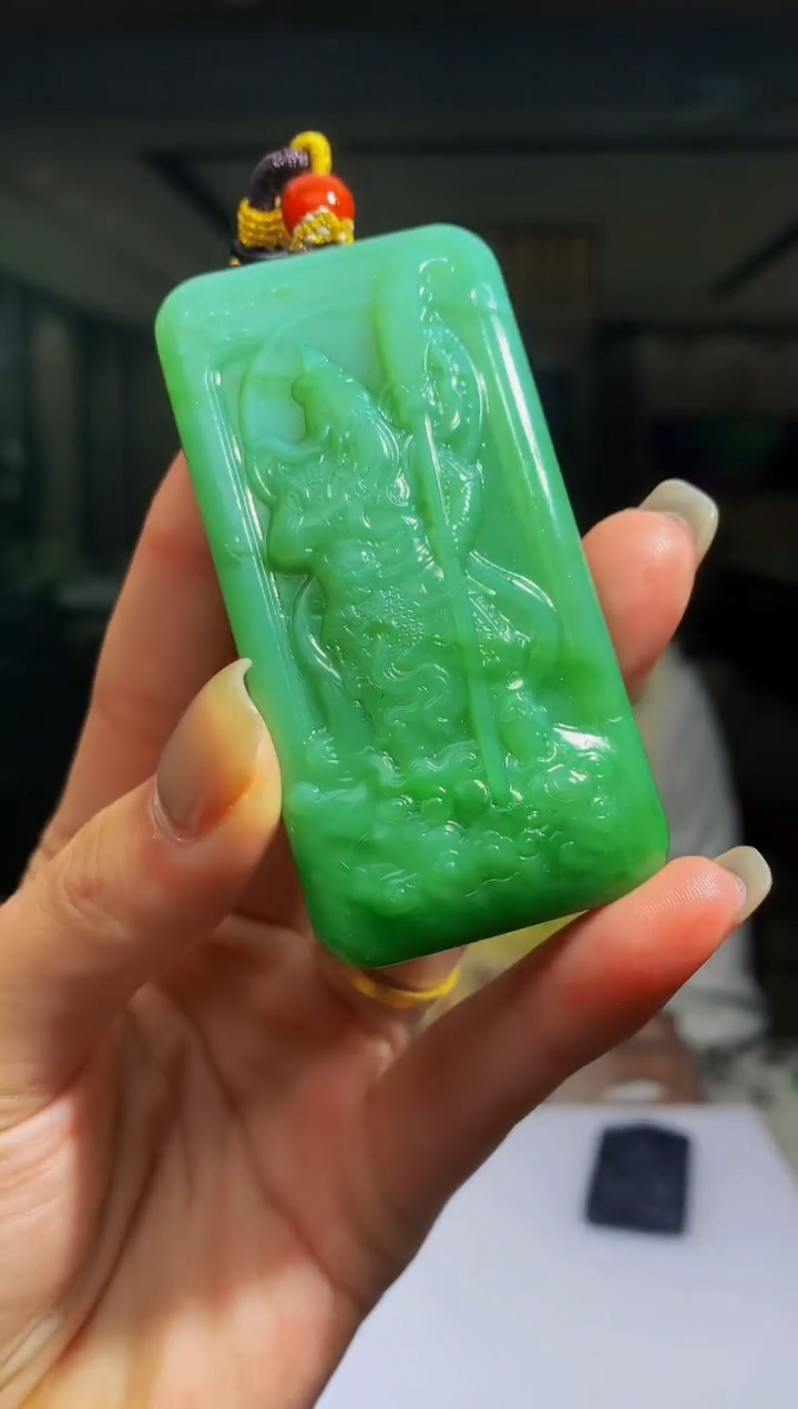 【闪购商品】定制和田玉Boss阳天然和田玉（拍一发一）