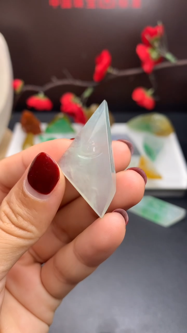 【闪购商品】定制翡翠未镶嵌           