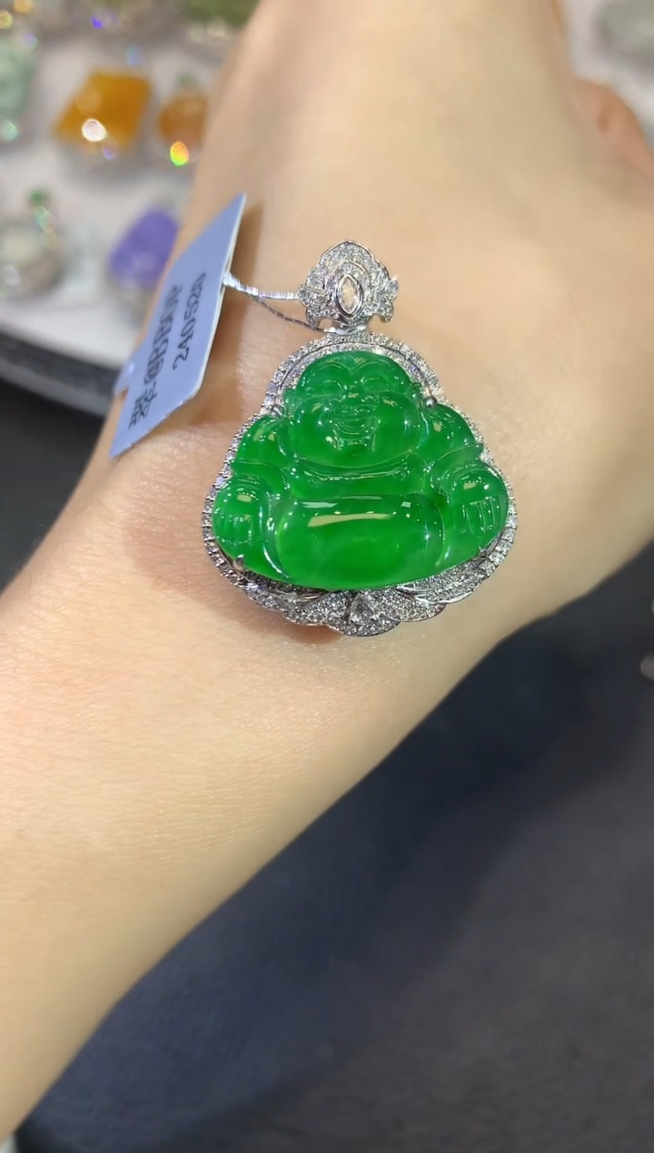 【闪购商品】翡翠吊坠(不含链)18K金镶嵌D12