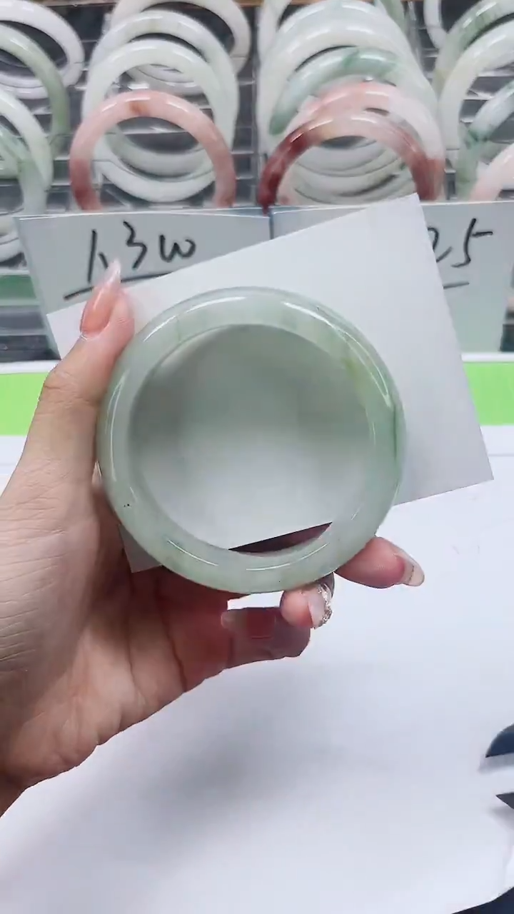 【闪购商品】石英质玉手镯未镶嵌A294-55/56