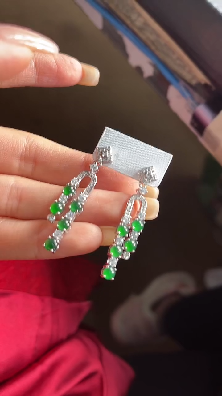 【闪购商品】翡翠耳饰未镶嵌100636010