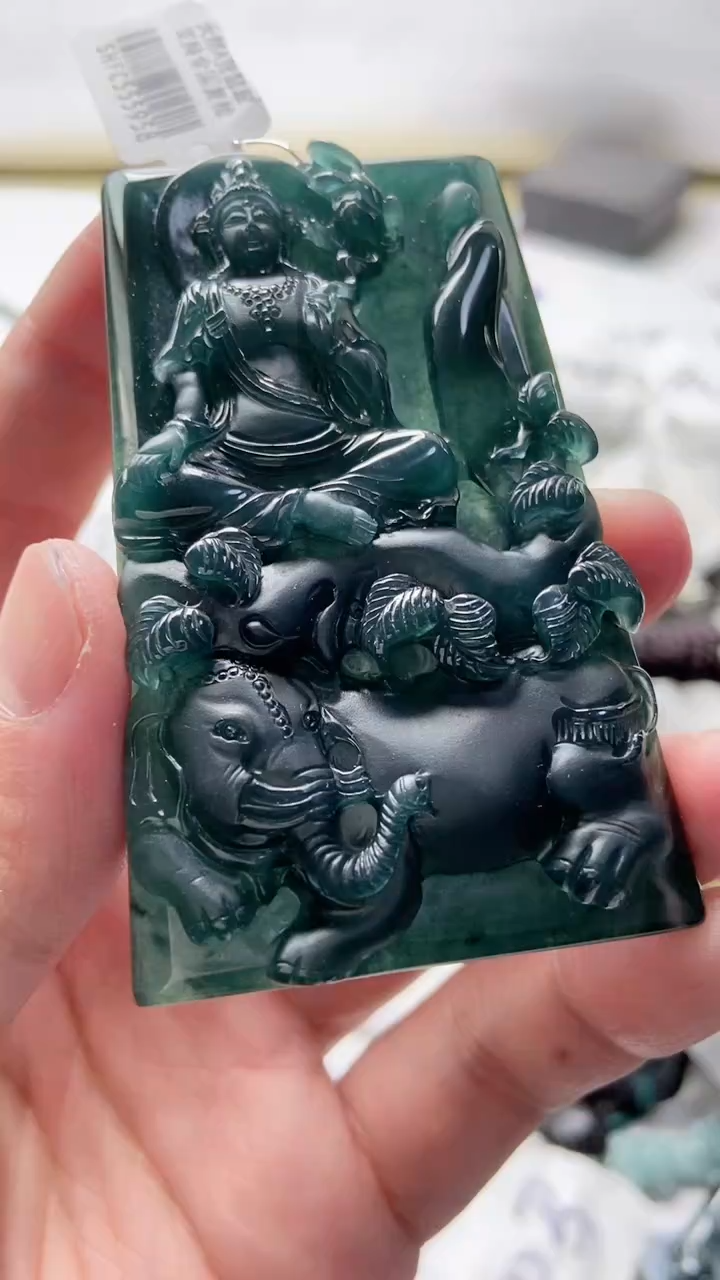 【闪购商品】翡翠颈饰未镶嵌8888888888888