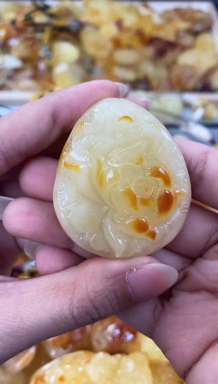 未镶嵌琥珀裸石天然琥珀蜜蜡