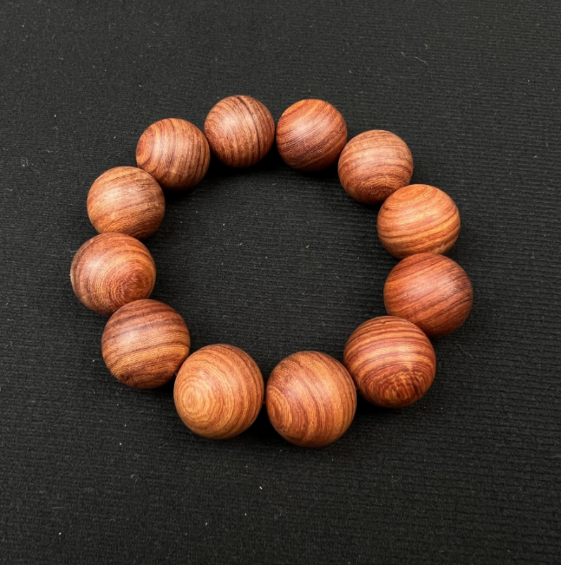 无礼盒  血檀手串  LQ478