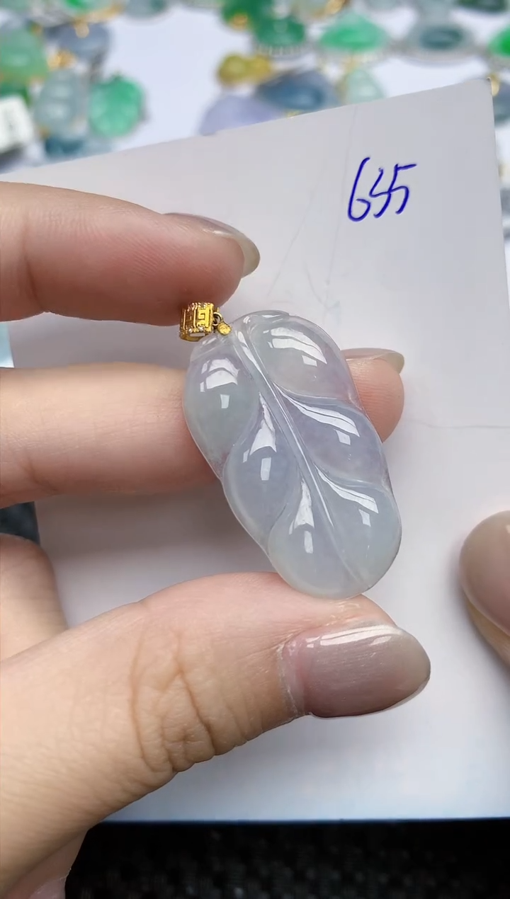 【闪购商品】翡翠颈饰18K金镶嵌天然翡翠A货