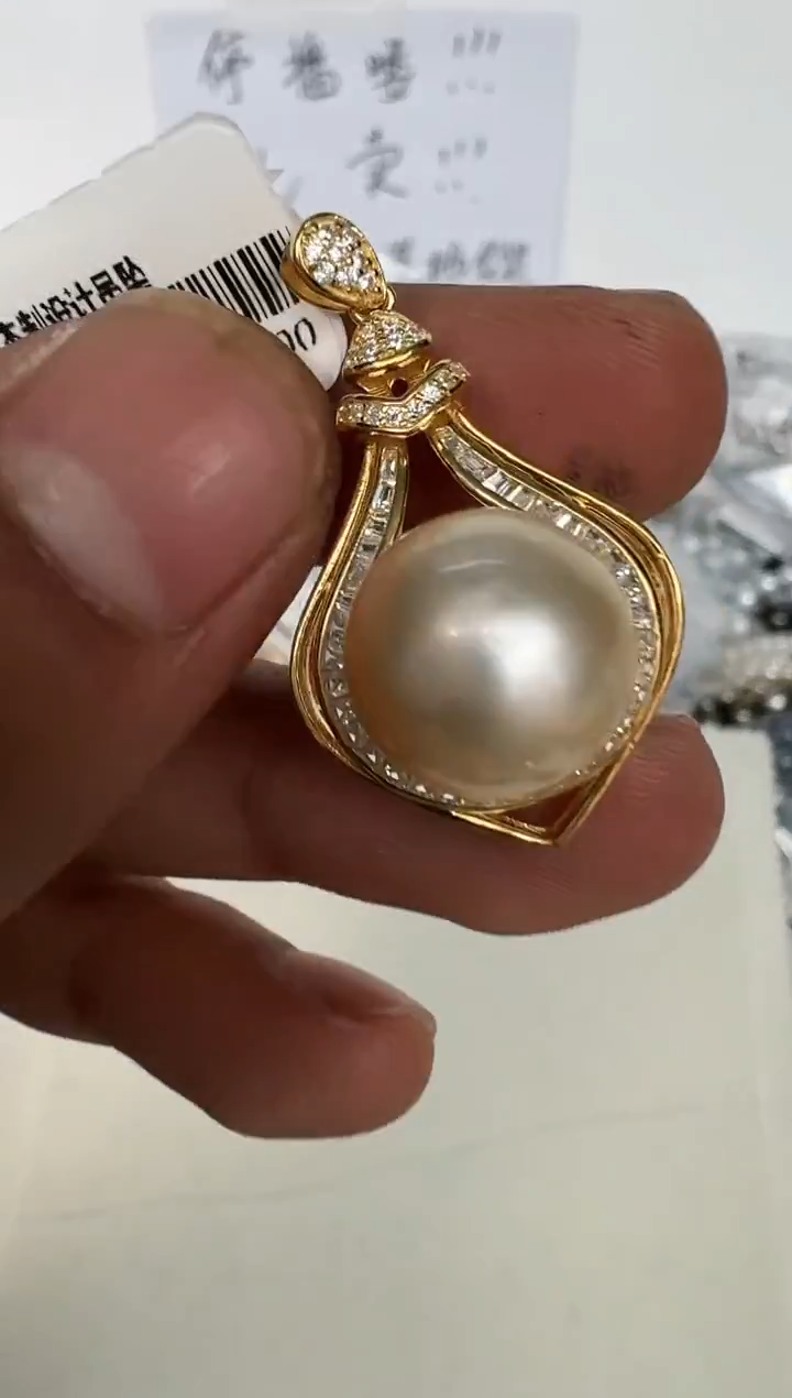 颈饰银S925镶嵌海水珍珠吊坠