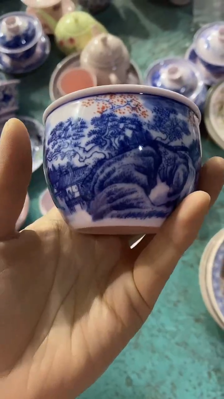 摆件瓷红稀土釉里红山水大缸杯