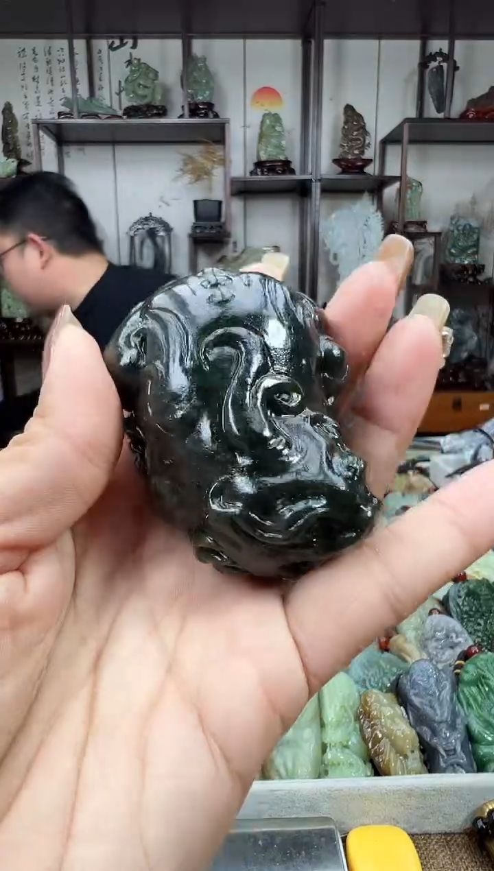 未镶嵌和田玉把件1