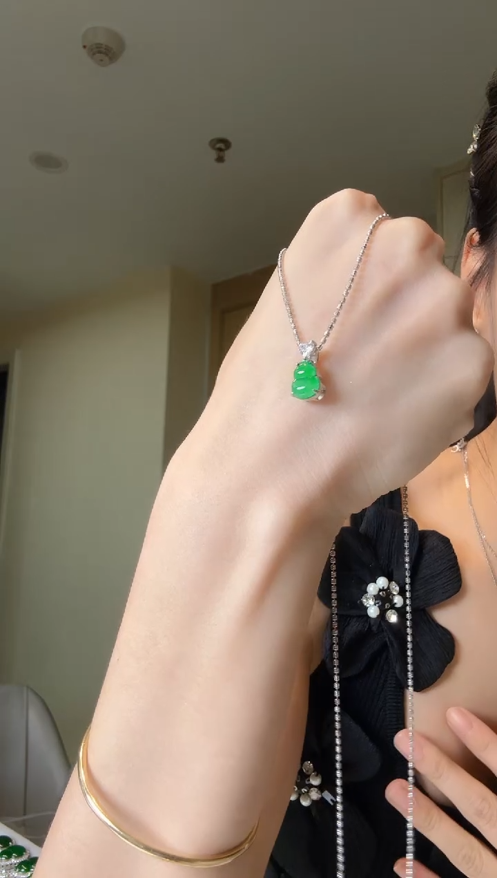 翡翠银S925镶嵌吊坠(不含链)天然翡翠吊坠