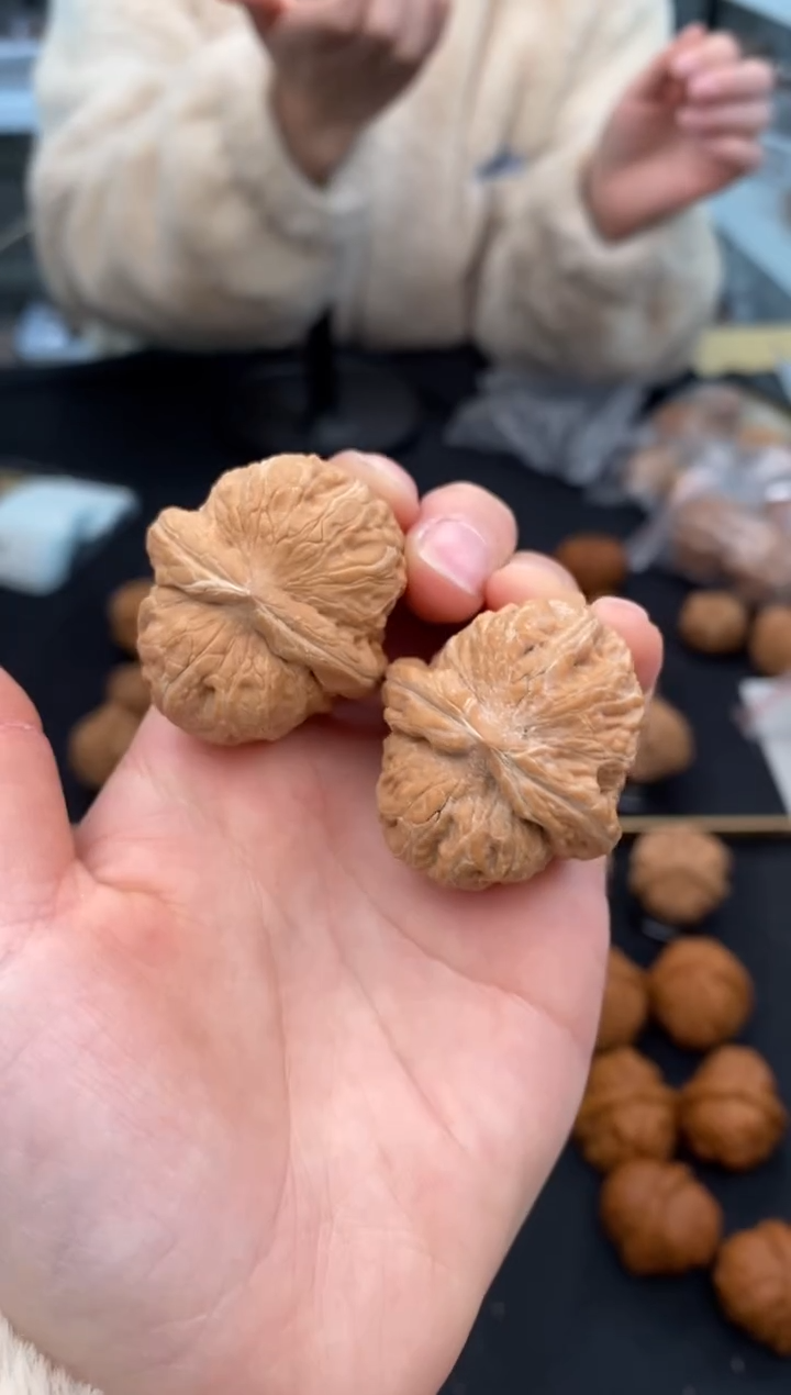 【闪购商品】文玩核桃把件元宝37-t462