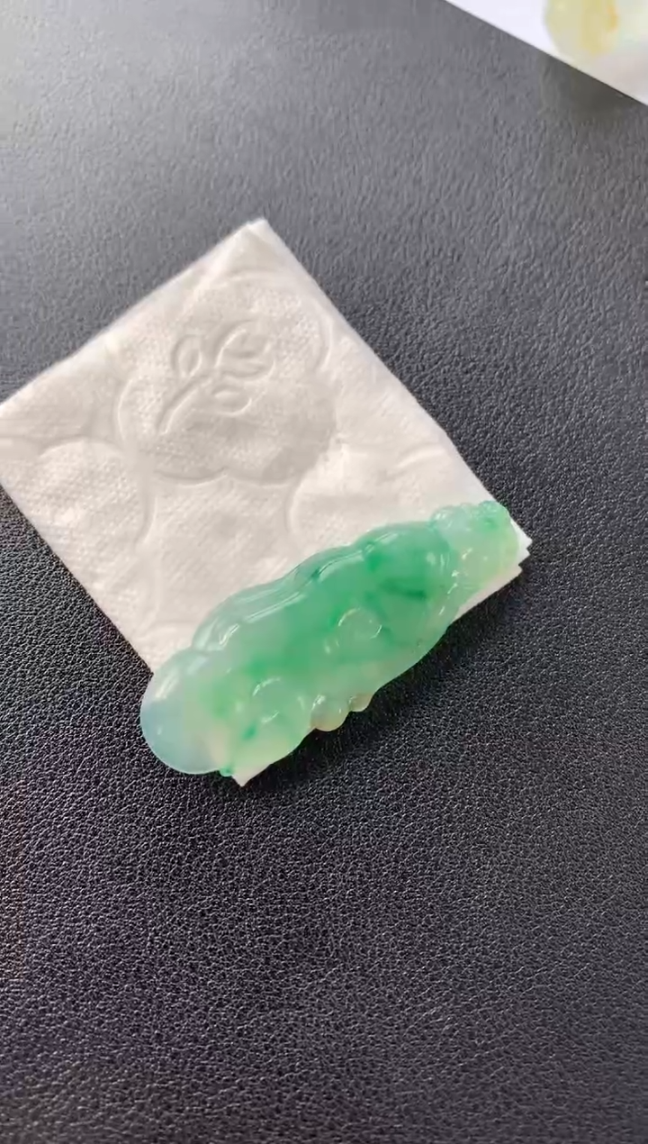 【闪购商品】定制翡翠未镶嵌翡翠