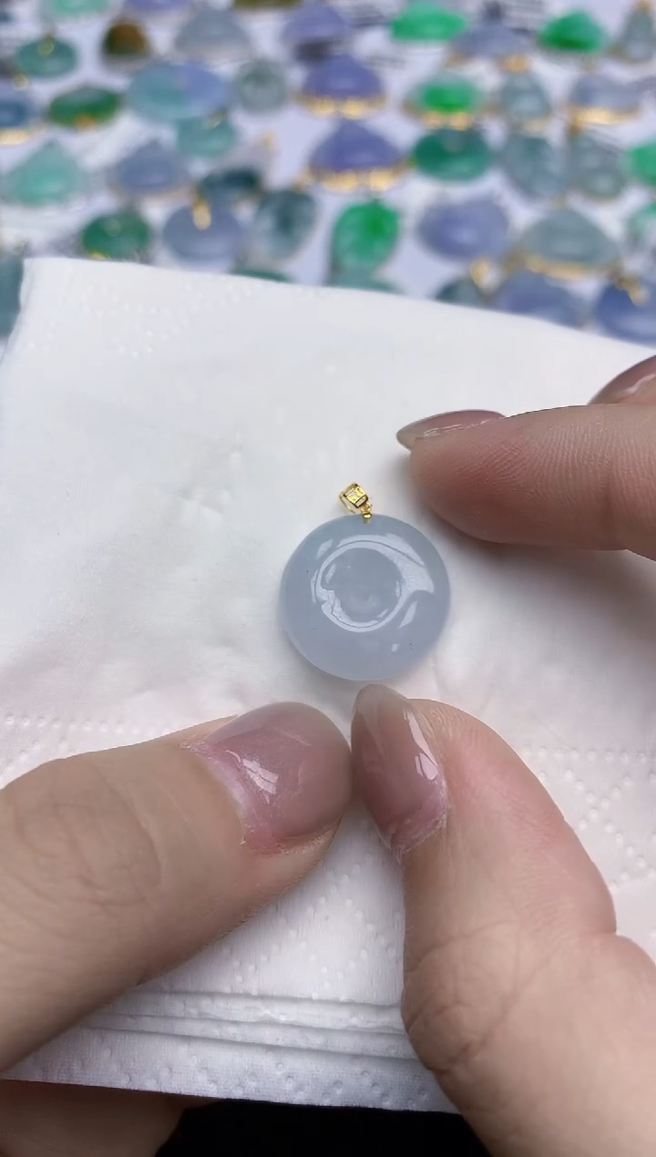 【闪购商品】翡翠颈饰未镶嵌天然翡翠A货