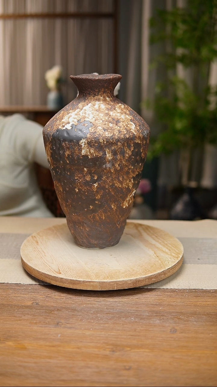 【闪购商品】陶瓷 花器诧寂棕高脚