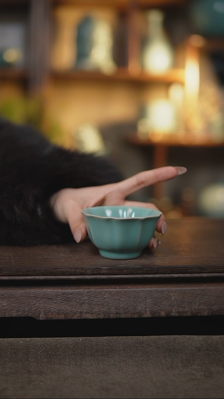 【闪购商品】杯仿古青绿宝象杯瑕