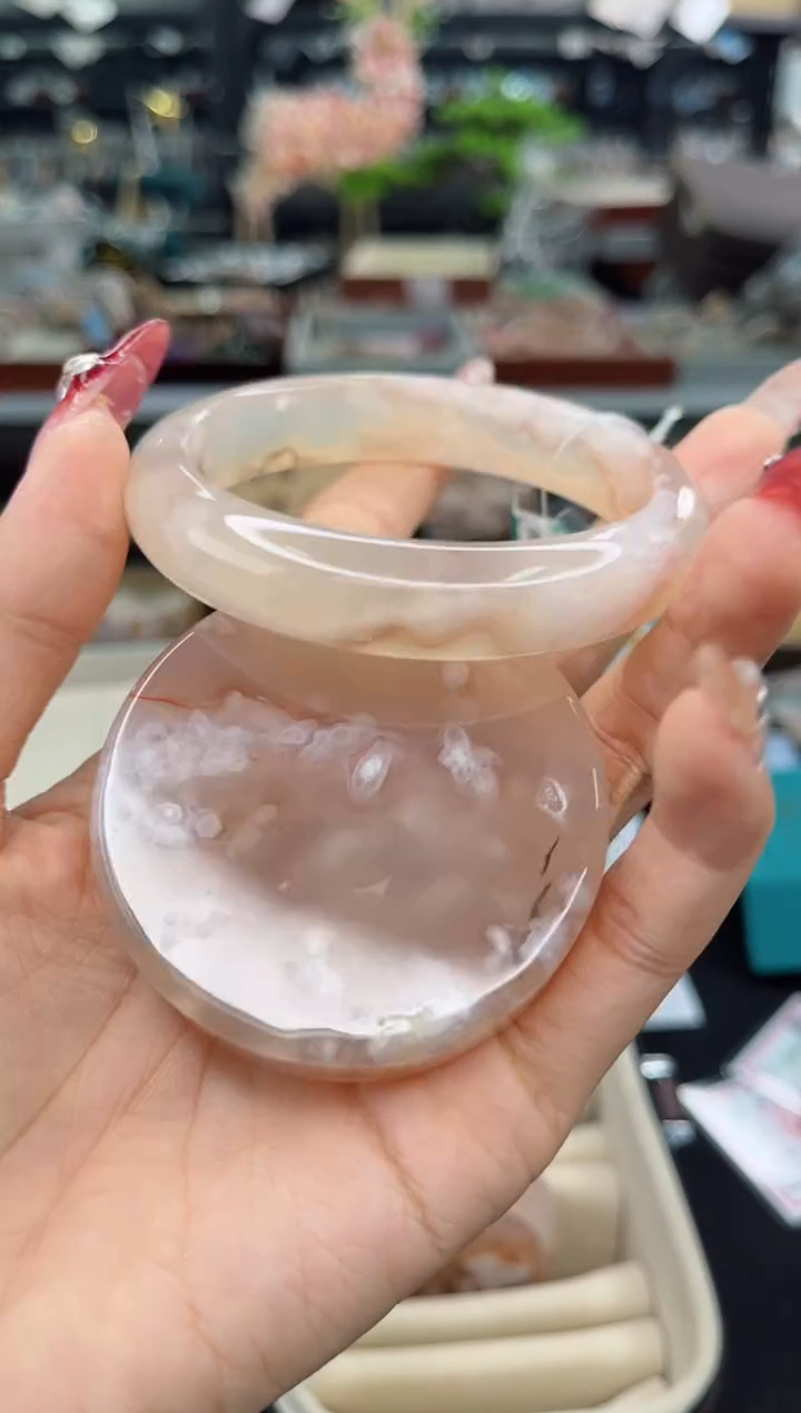 【闪购商品】石英质玉手镯未镶嵌60圈口（赠品镯心）3571387