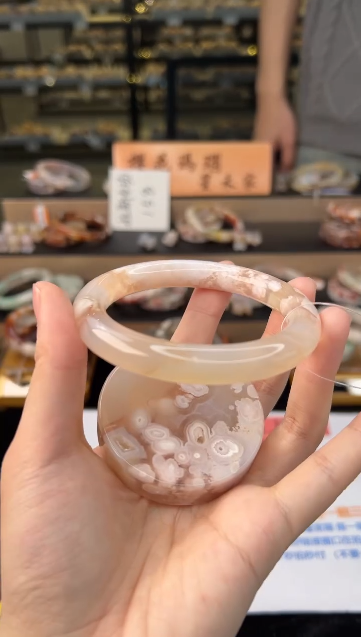 石英质玉未镶嵌手镯58圈口（赠送镯心）21761