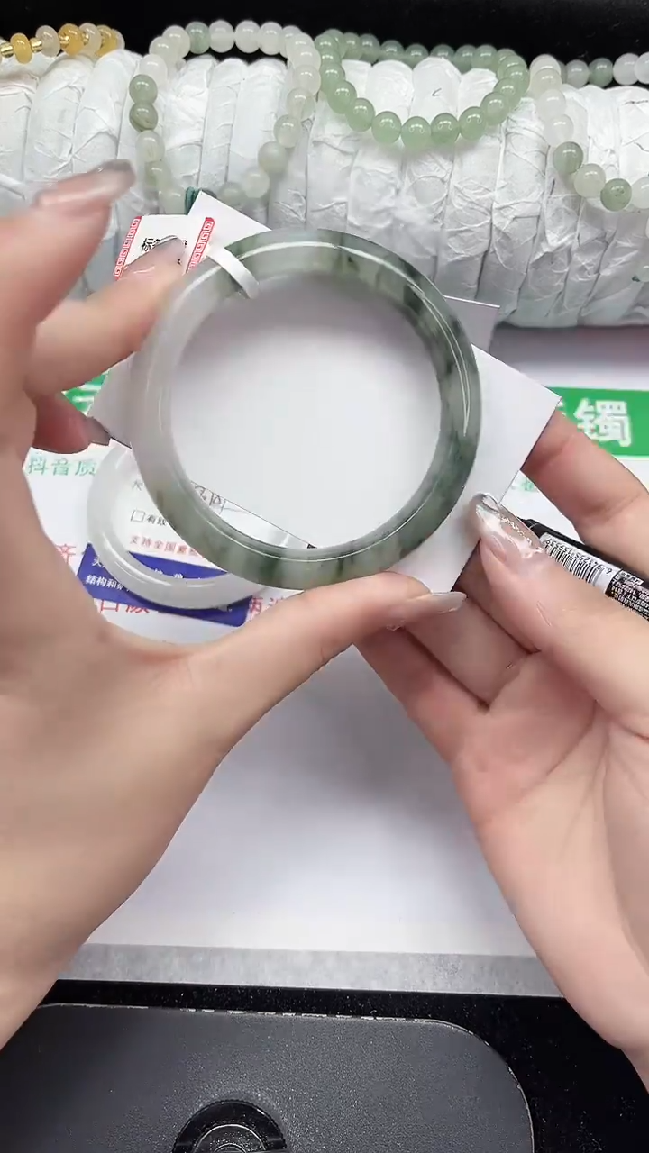 未镶嵌手镯石英质玉25-56/57