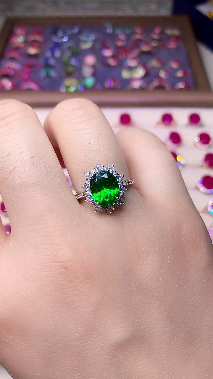 【闪购商品】石榴石（沙弗莱）戒指银S925镶嵌0000