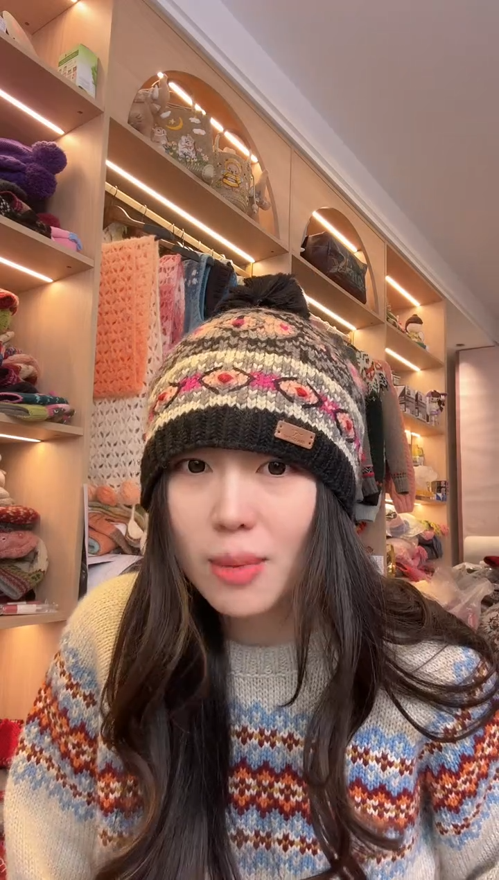 羊毛黑色敦煌帽  