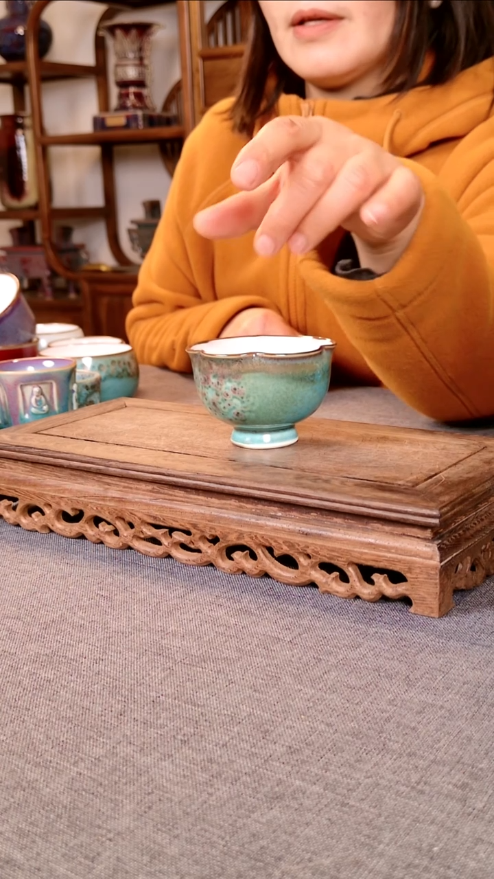 瓷片梅花杯 土魂钧瓷