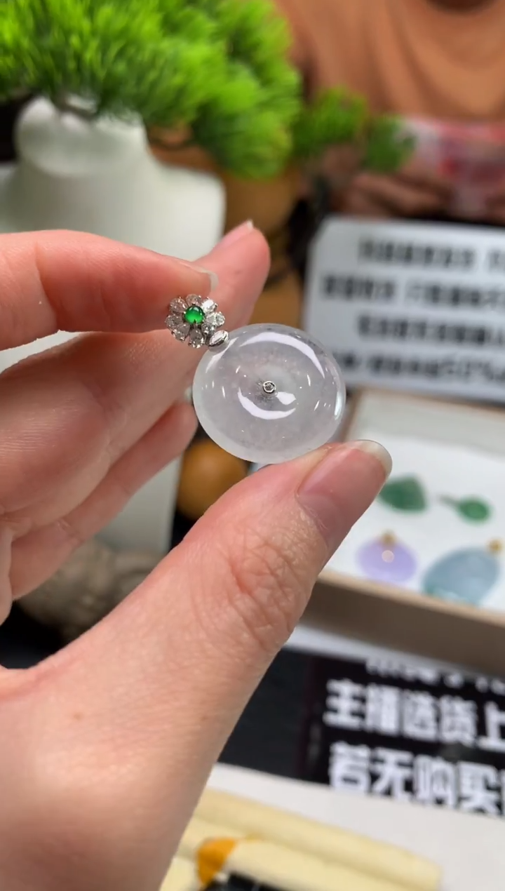 颈饰未镶嵌翡翠亮****厂---120700