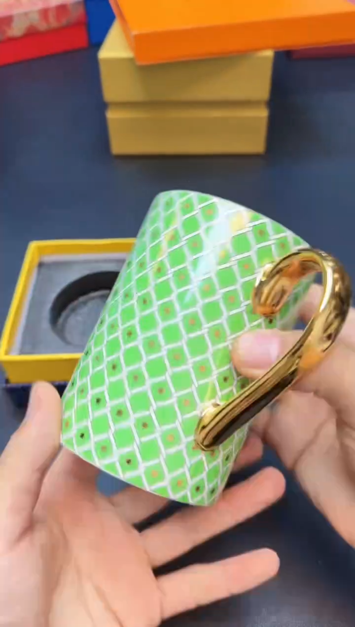 【闪购商品】杯全新正品一件不留@@H1638