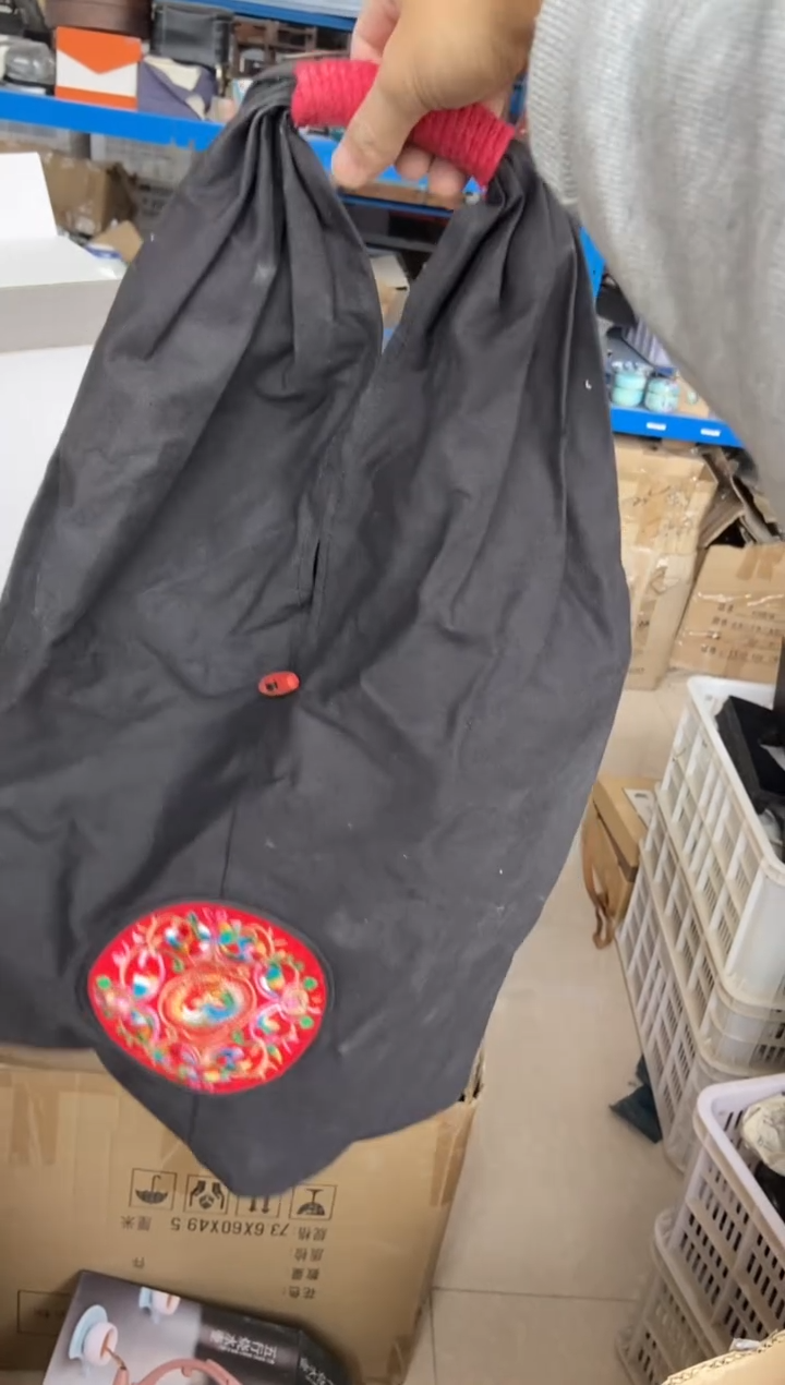 杯 无运费险有瑕疵的摄影的产品有使用过的痕迹有点脏介意勿拍