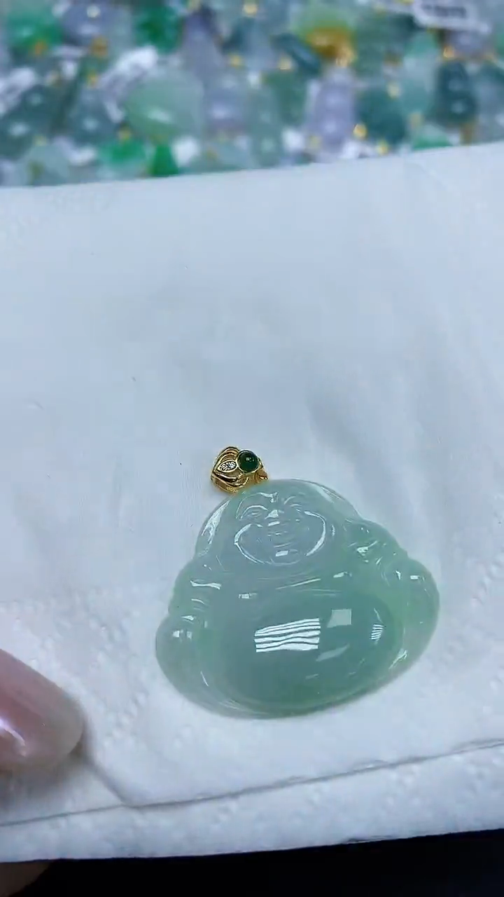 翡翠未镶嵌颈饰天然缅甸翡翠A货