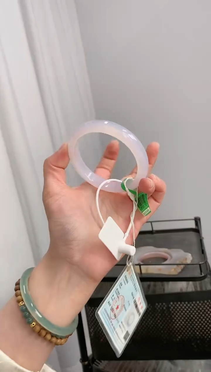 【闪购商品】玛瑙/玉髓手镯未镶嵌60圈