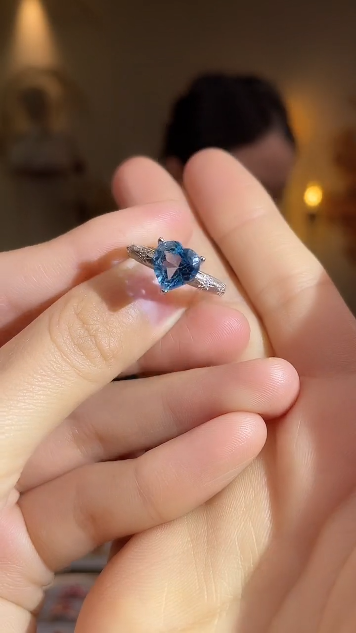 银S925镶嵌托帕石手饰手饰